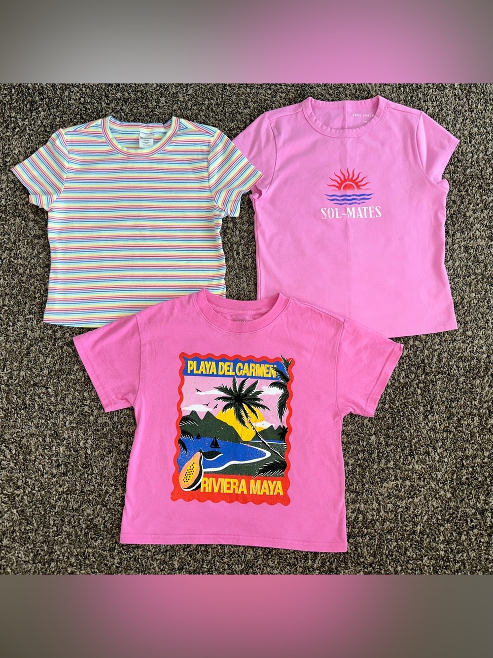 3 women’s T-Shirts Bundle - size medium (cropped, baby tees)